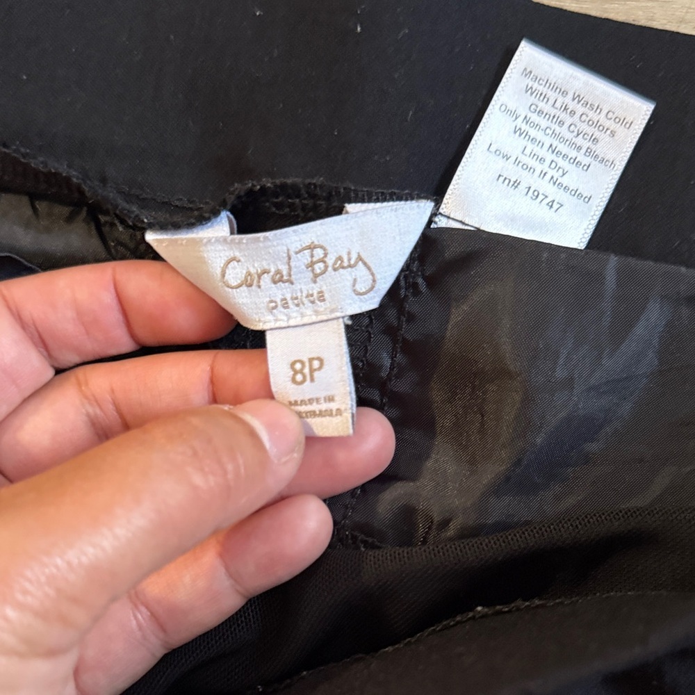 Coral Bay Black Straight-Leg Pants Size 8P - Picture 2 of 10